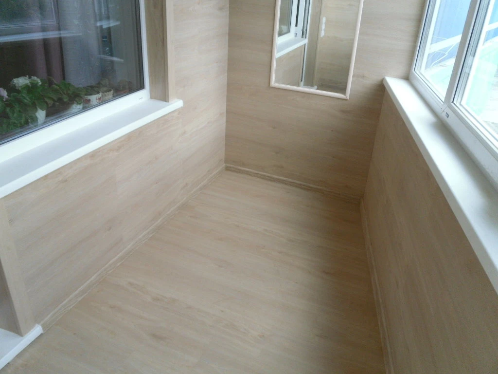 Можно ли стелить ламинат на балконе Можно ли стелить ламинат на балконе